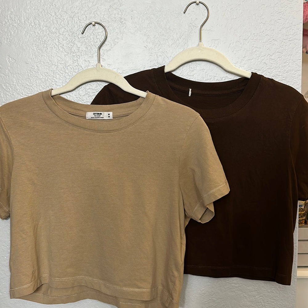 Cotton on bundle matching baby tees